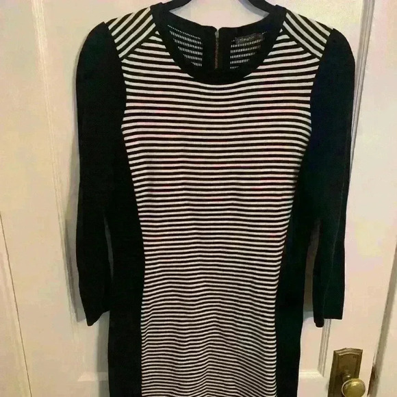 J. McLaughlin Black White Striped Sweater Dress Long Sleeve, Womens Size Medium - Picture 2 of 10